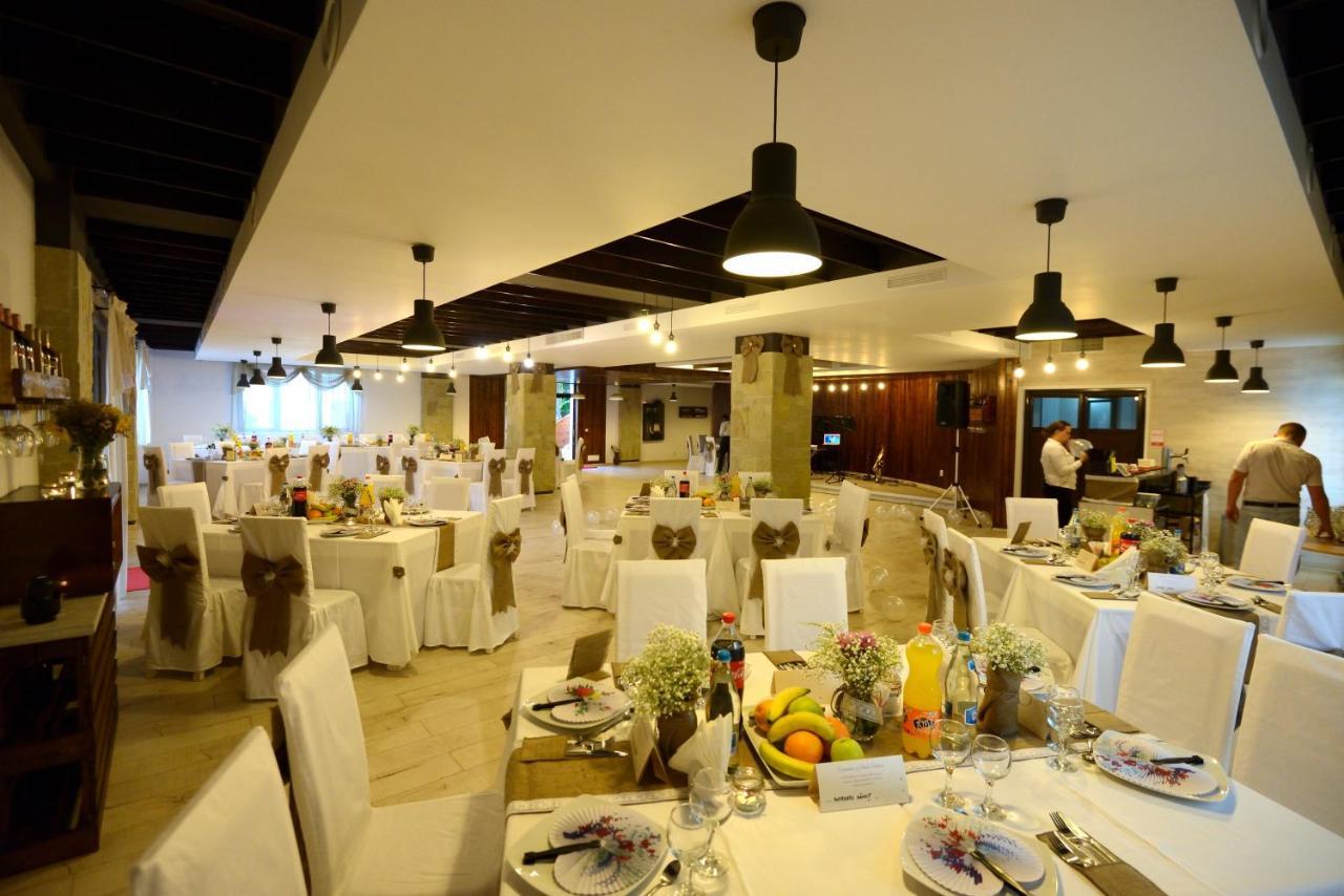 Complex Hamak Hotel Яш Екстериор снимка