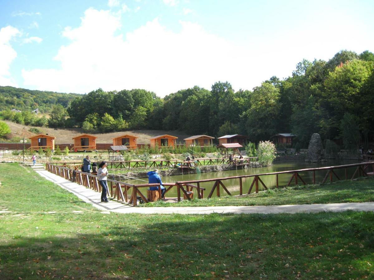 Complex Hamak Hotel Яш Екстериор снимка