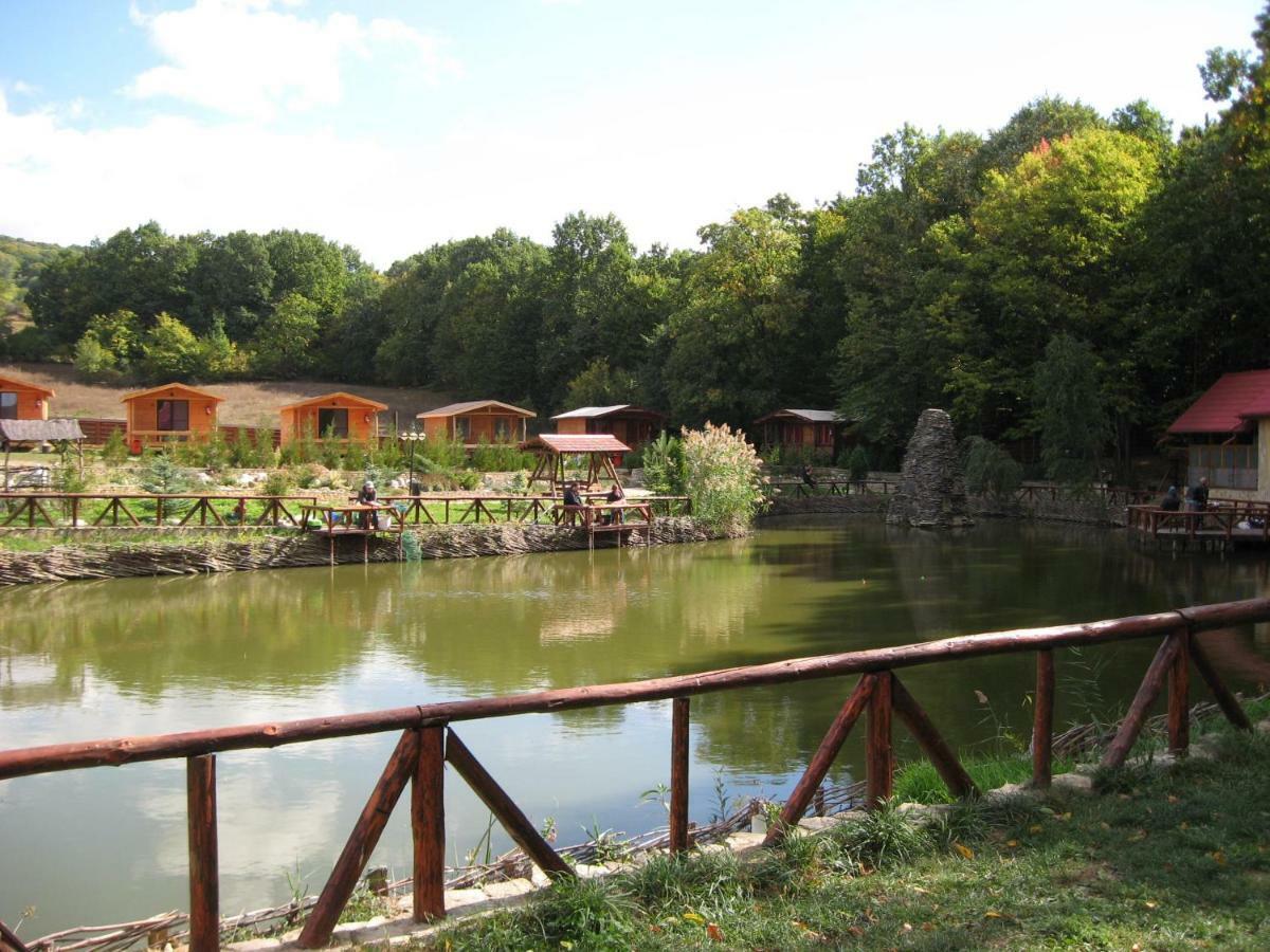 Complex Hamak Hotel Яш Екстериор снимка